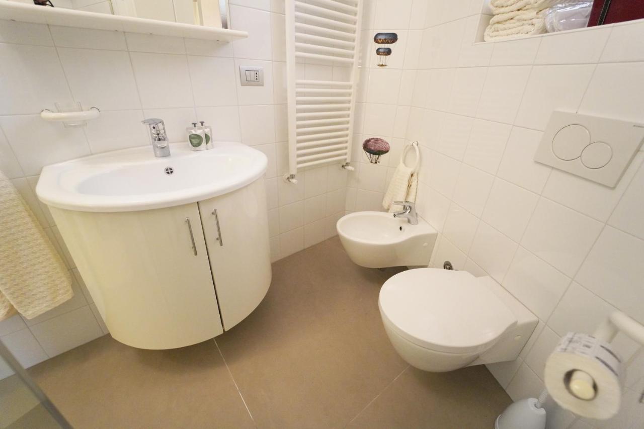 Santa Cesarea Residence Casa Vacanze - La Vetta Del Sasso Barisano 马泰拉 外观 照片